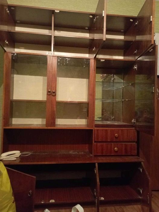 Продам шкаф в хорошем состоянии