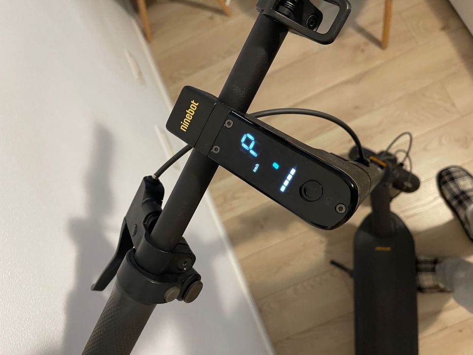 Trotineta electrica NineBot Max G2 /10  inch