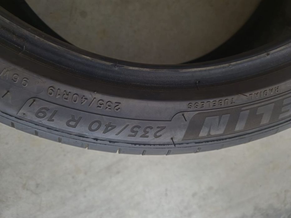 2 anvelope vara Michelin Primacy 4 235 40 19