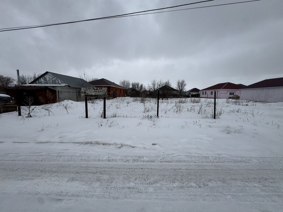 Продаётся участок 8 соток в пригороде