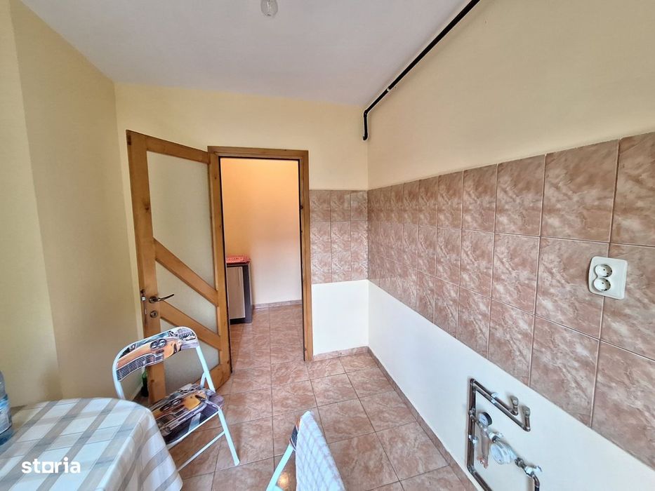 Apartament 3 camere etaj 2,zona Orizont — fotografia 3