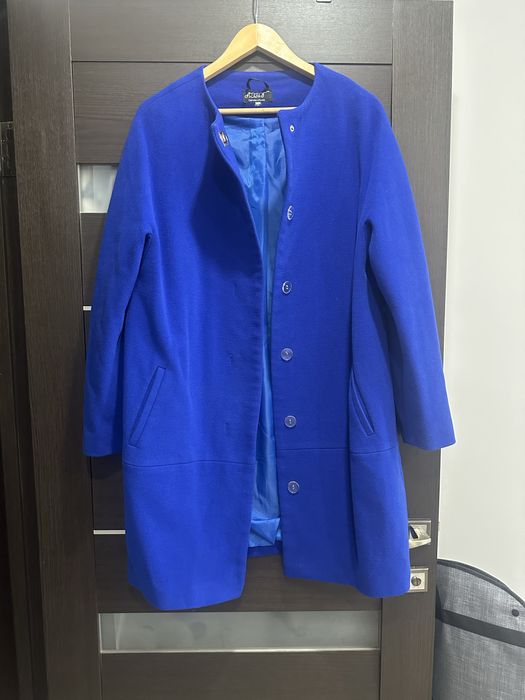 Пальто демисезонное