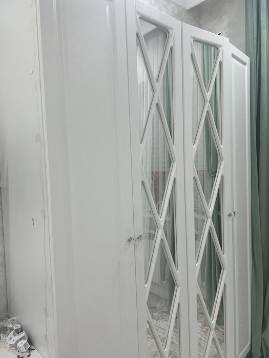 продаю спальный шкаф