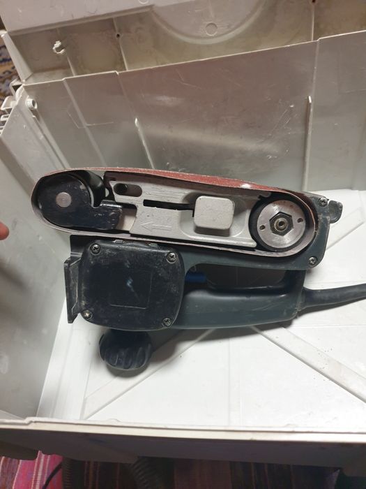 Slefuitor electric