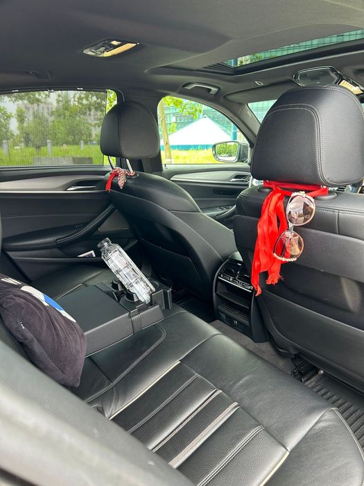 BMW seria 5 g30 M pachet original interior exterior 2018