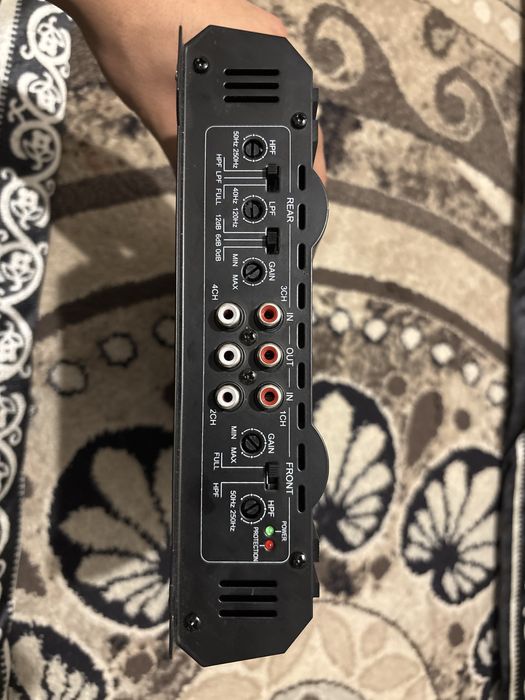 Продам сабуфер с усикам