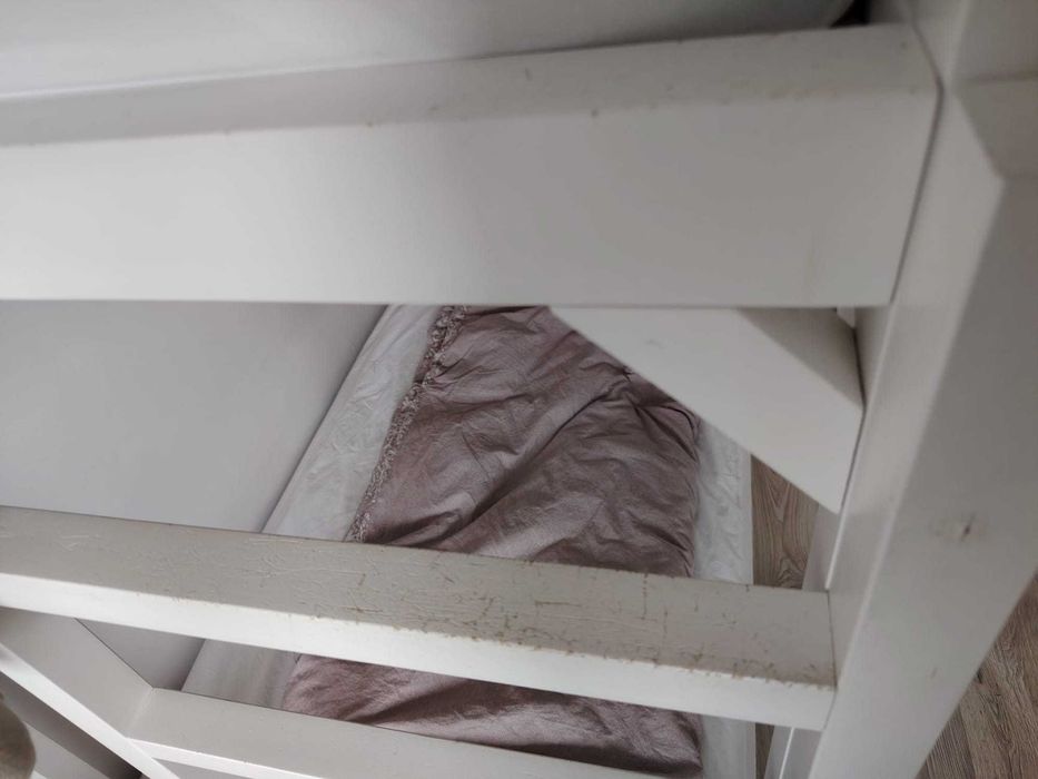 Pat supraetajat din fag 90x200, facut pe comandă – foarte solid + 2 saltele + 3 seturi de lenjerii