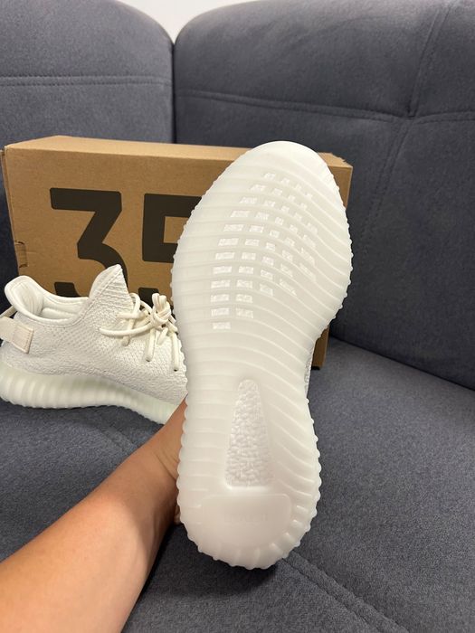 Adidas YEEZY 350 v2