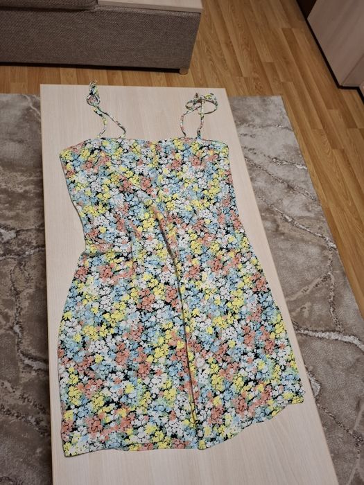 Lot rochii dama + bluze + minge
