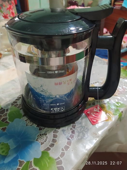 Продам заварочный чайник.Новый.