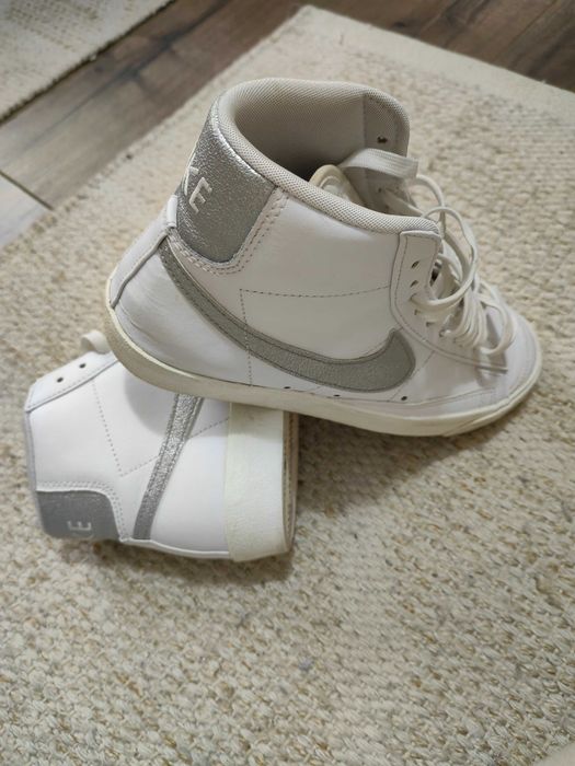 Кецове Nike Blazer