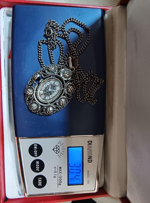 Красиво Сребърно Дамско Дизайнерско Колие  Часовник