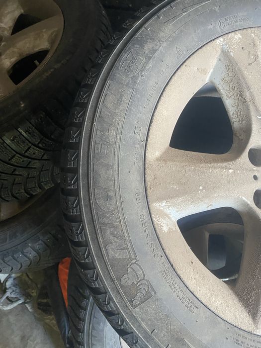 Продам диски с резиной