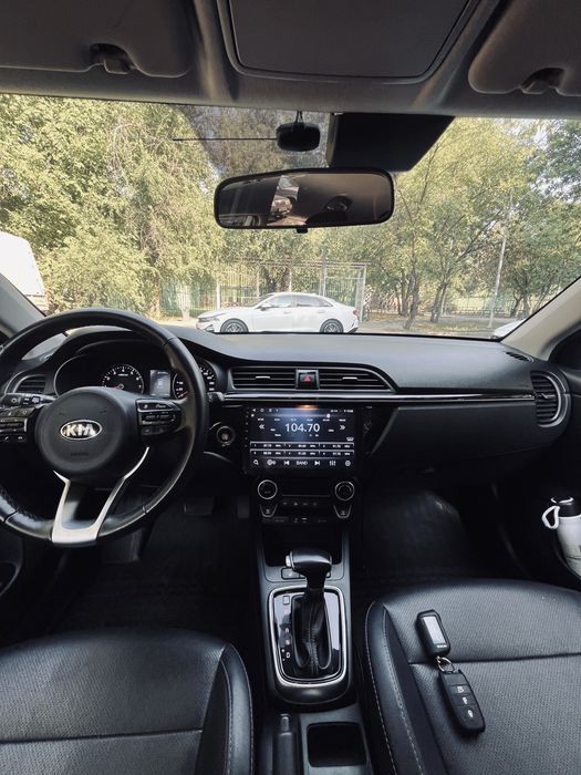 Продам Kia Rio X line