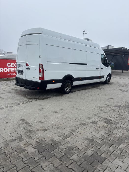 Renault Master 2018 cu frig 7700 euro