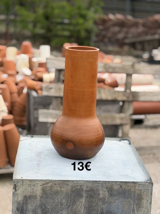 РАЗПРОДАЖБА - Глинени (керамични) изделия - саксии, вази, кашпи, гърнета, делви