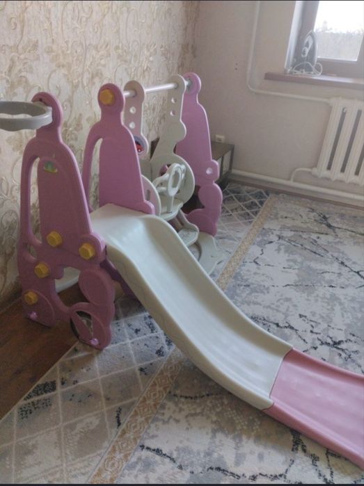 Детский качеля горка.