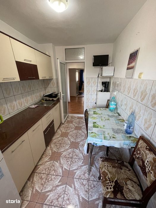 Vand apartament 3 camere Cernavoda