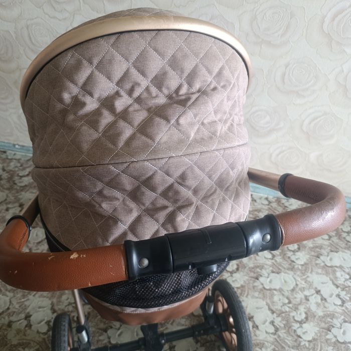 Коляска детская.Р-н 343 квартала