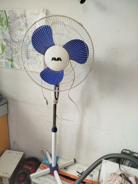 Вентилятор напольный "АVA"