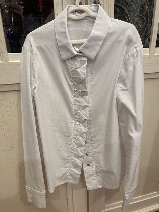 Вещи  для девочки 1 класс. В отличном состоянии .