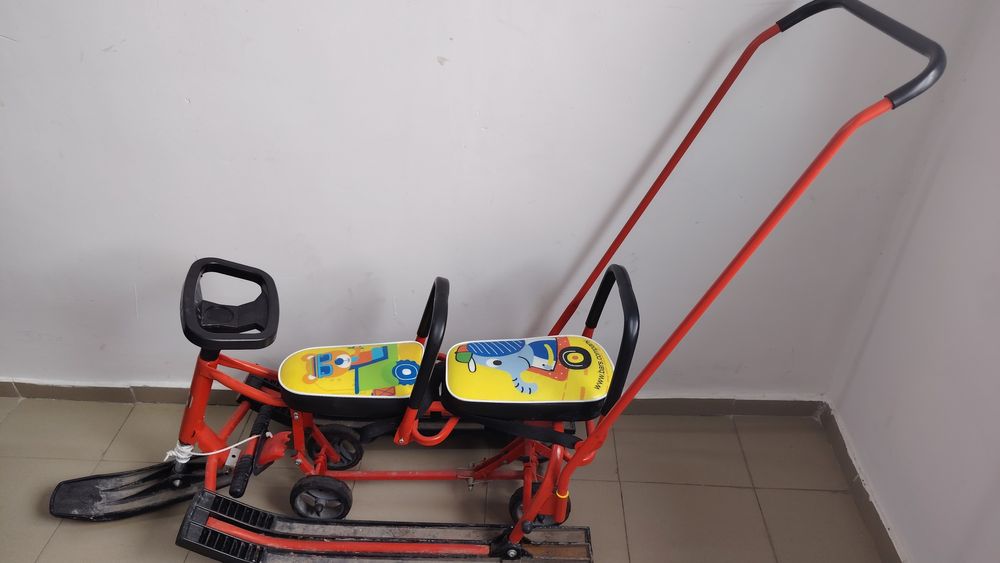 Продам снегокат детский