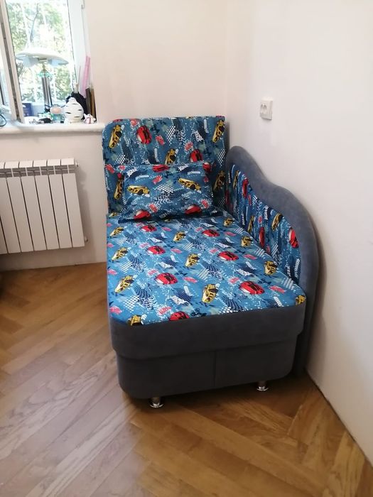 Продам Детский Диван