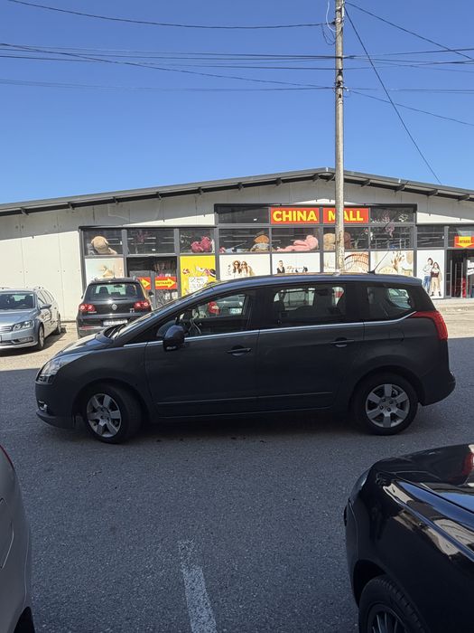 Vand Peugeot 5008
