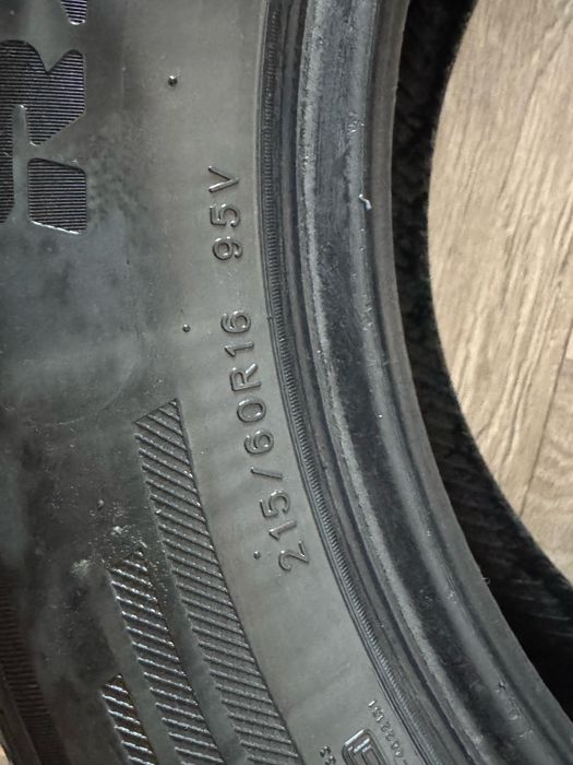 Шины Roadx 215/60/16 летние