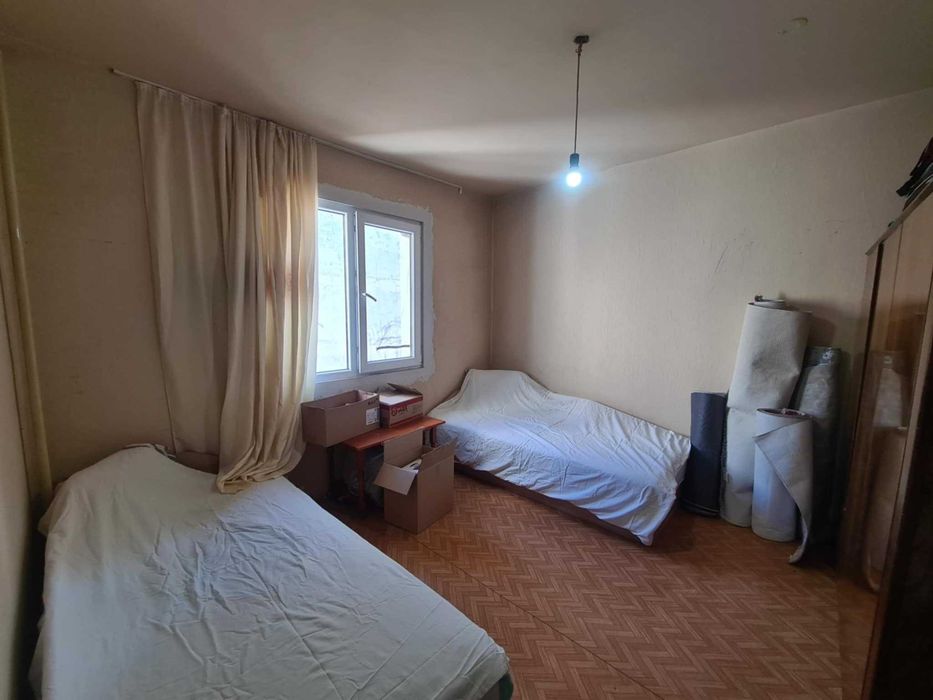 Продава се Тристаен апартамент в Хасково, Любен Каравелов - 80 кв.м за 893 €/кв.м - Снимка #6