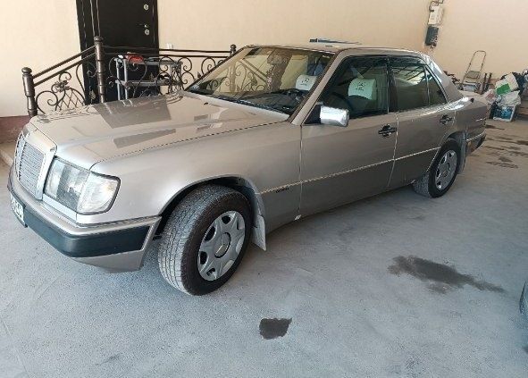 Продам 300d w124