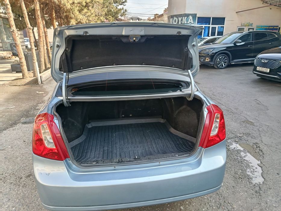 Lasetti. 2 pozitsiya