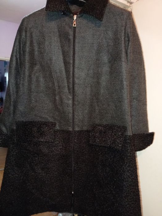Дамско вълнено палто
