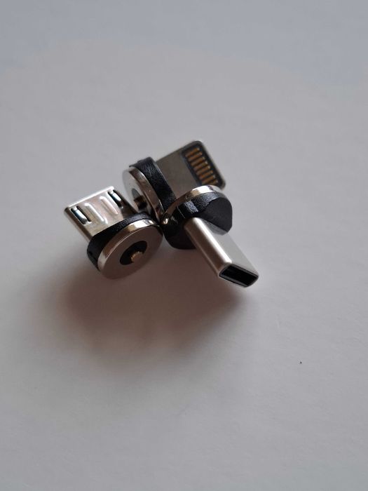 USB кабел за зареждане на телефон,магнитен светещ USB конектор,1 и 3м.