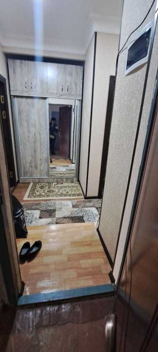 Продаю квартира в Чирчик.