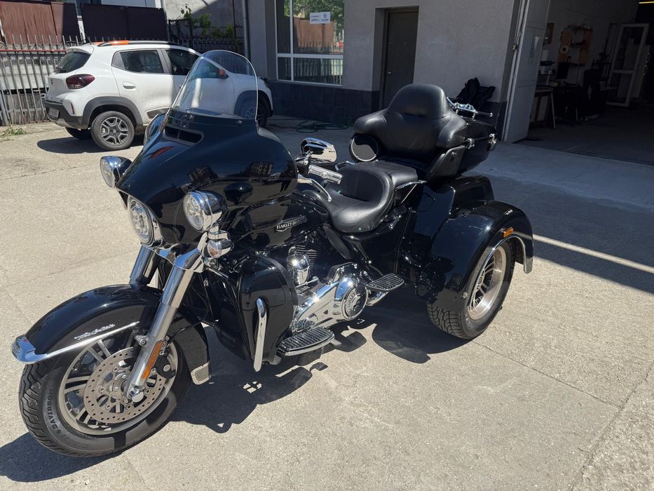 Vand Motociclu  HARLEY DAVIDSON L5e