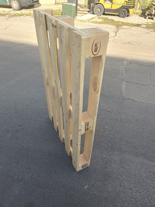 Дървени палети и скати