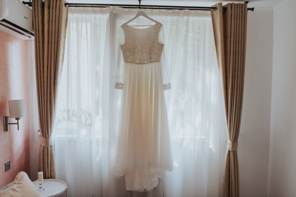 Rochie de mireasa tip A line