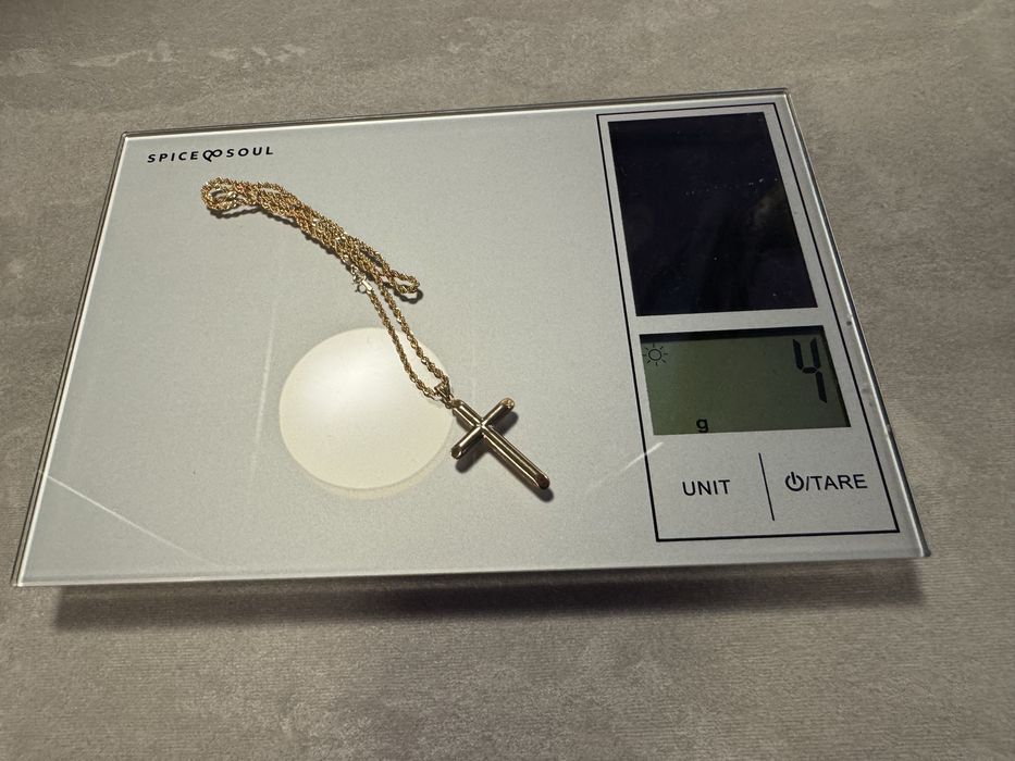 Lanțisor cu cruce de 18k si brățară 18k