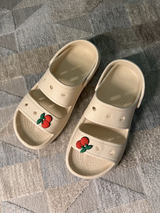 Б/у не оригинал кроксы