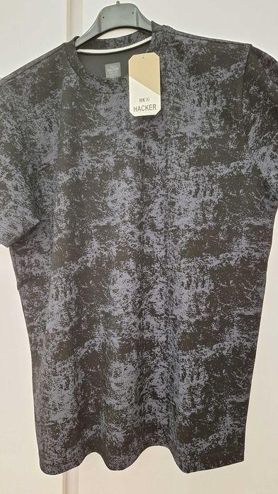 Блузи размер Хл две тазлични цвята