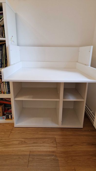 Masa de infasat/ birou copil Ikea