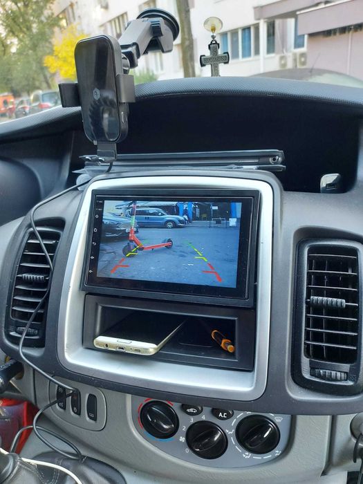 Navigatie Android Renault Trafic Opel Vivaro Waze YouTube GPS USB