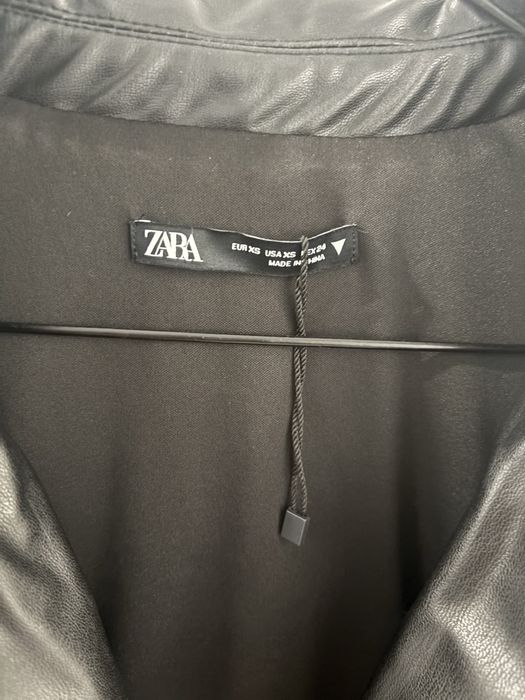 Чисто ново кожено яке Zara