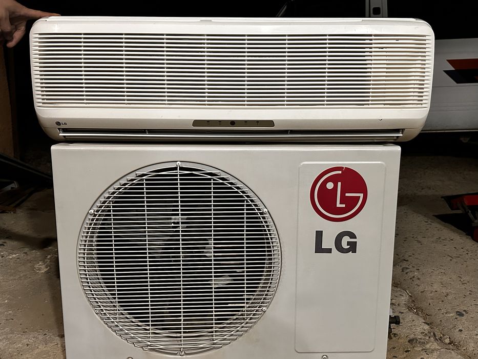 кандиционер LG 12 р22