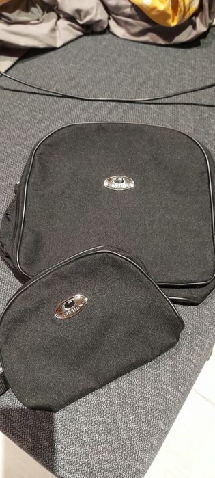 К-т Несесери за тоалетни принадлежности