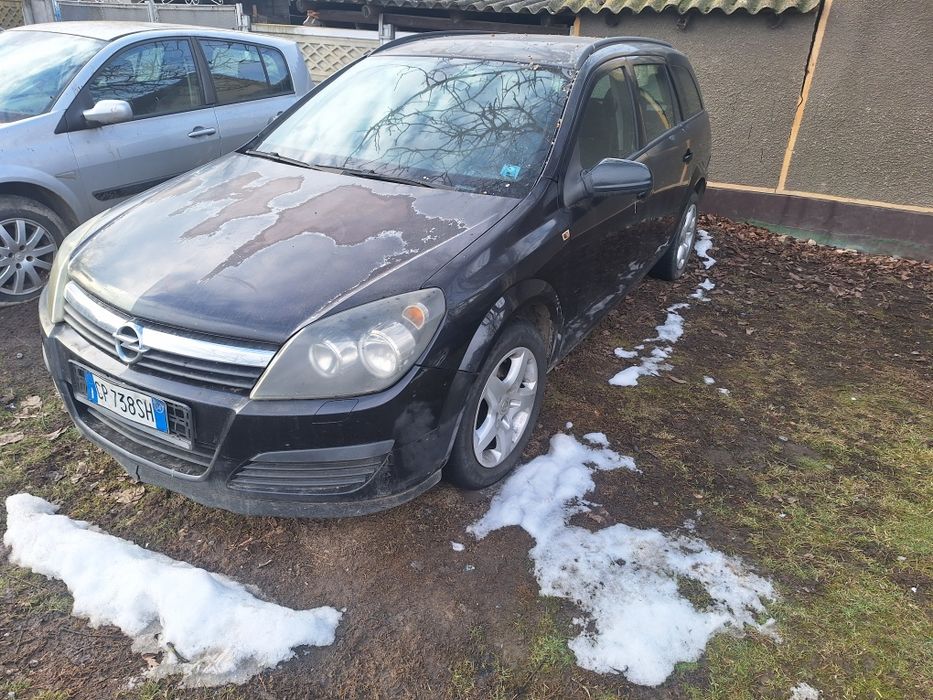 Dezmembrez opel astra h