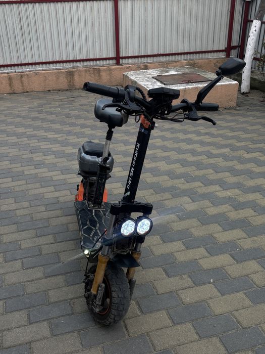 Vand sau schimb Trotineta electrica Kukirin M5 PRO