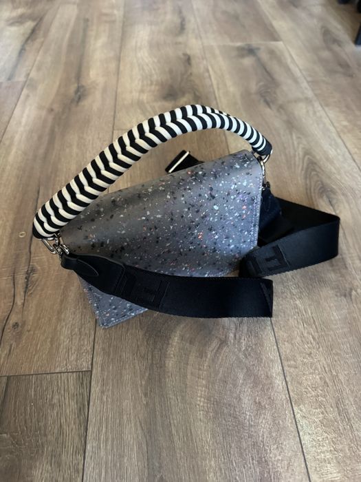 Furla Цветна чанта