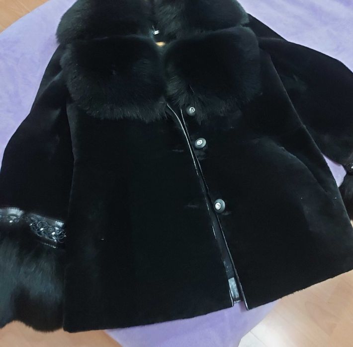 Palton de la fabrică turcă Sayram - mărimea XL